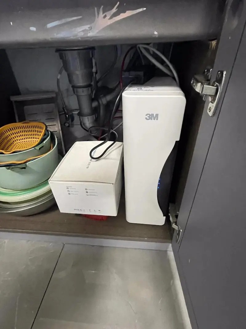 深圳滨特尔净水器上门安装维修，大型饮水机本地更换管线