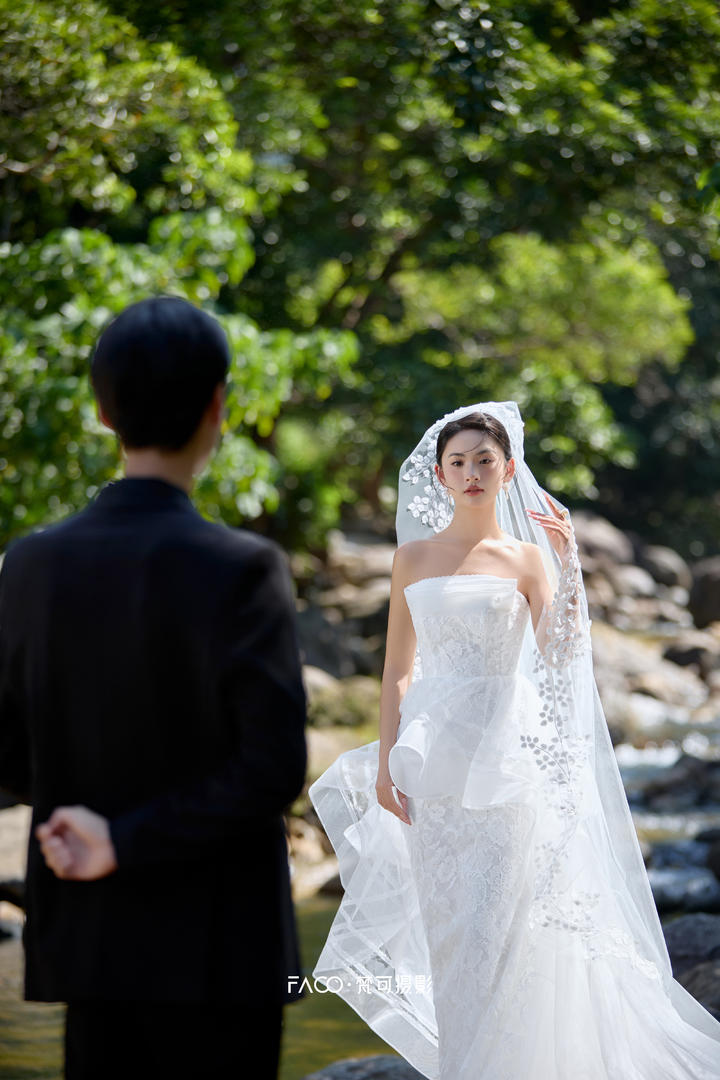 看一眼就爱上的复古小九寨森系婚纱照