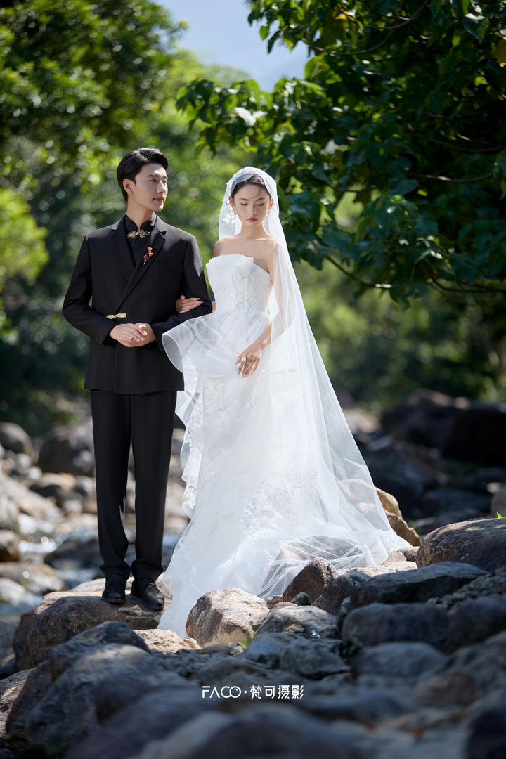 看一眼就爱上的复古小九寨森系婚纱照
