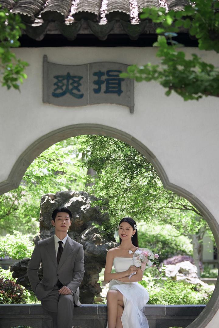【园林婚纱照实在优雅】